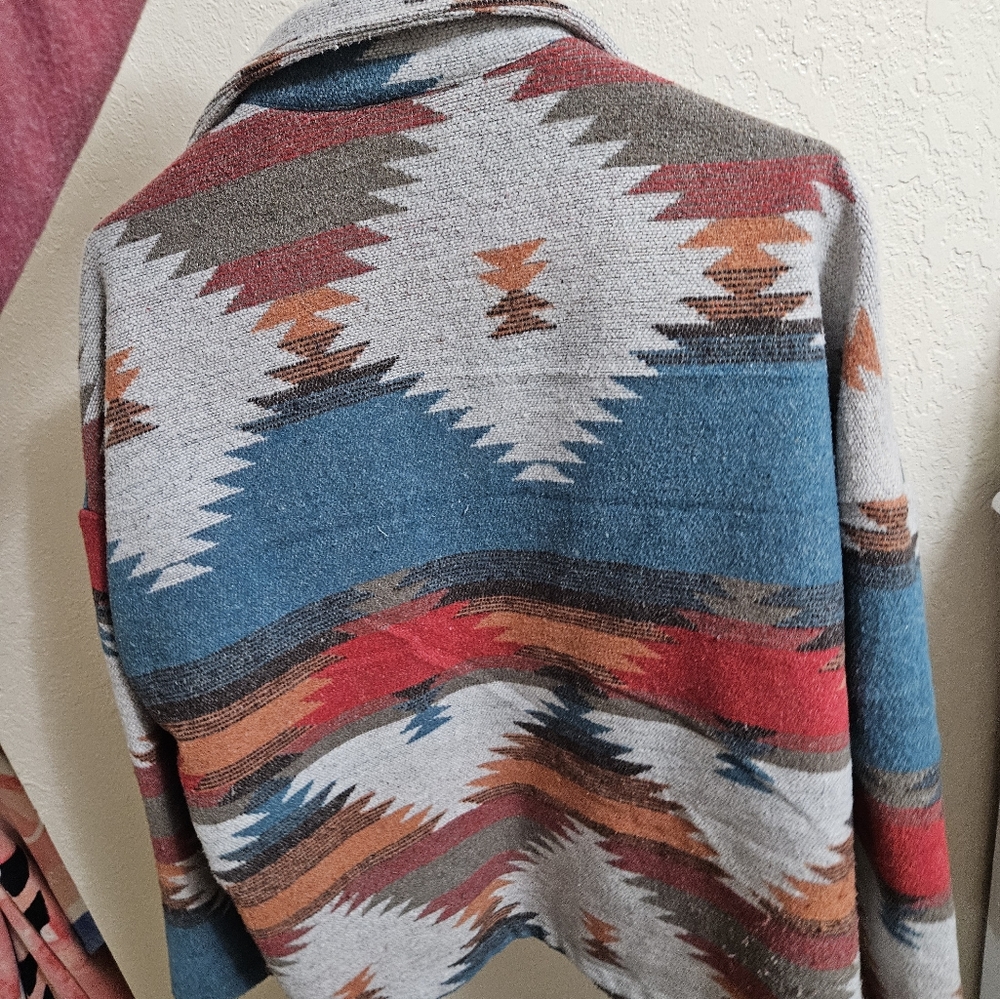 Aztec print jacket - Picture 2 of 3